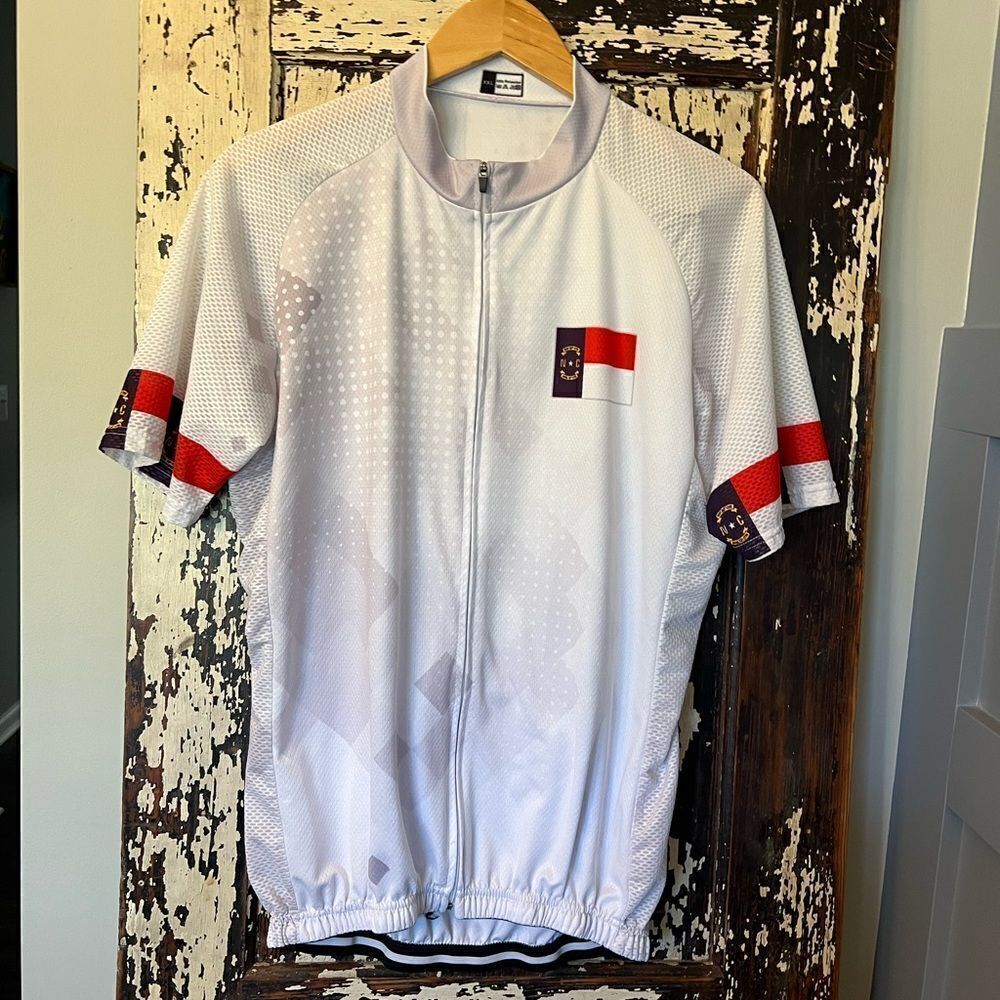 Global Cycling Gear NC State Flag men’s cycling jersey.  Size XXL.
